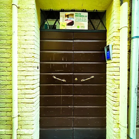 Apartment House Brennero 29