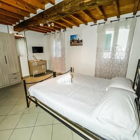 아파트 House Brennero 29 카르피